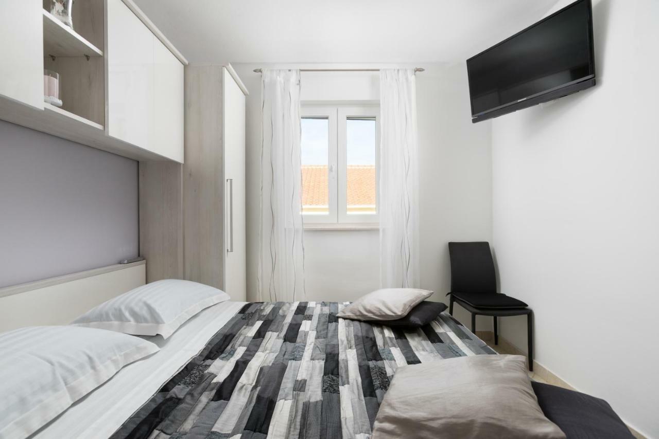 Apartment Goga Севид Екстериор снимка